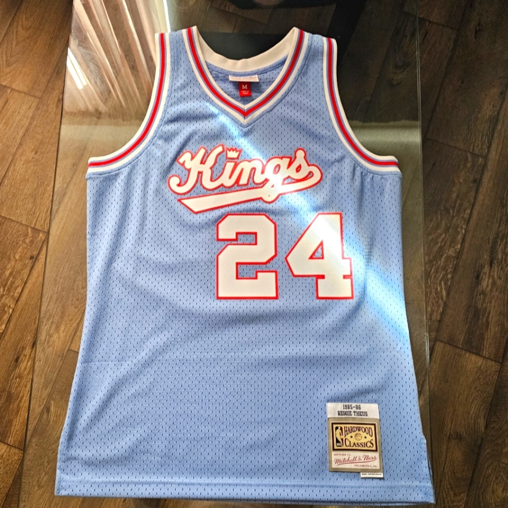 Sacramento Kings Reggie Theus Throwback Jerseyv